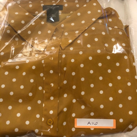Ann Taylor polka dot button blouse - Picture 6 of 6